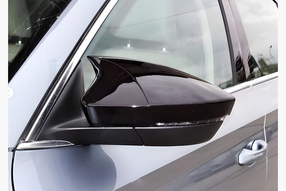 Skoda Superb 2015-2024 Mirror Covers BMW-Style (2 pcs) Image