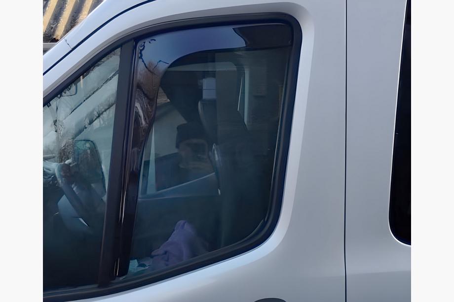Ford Transit 2014- In-Channel Wind Deflectors (2 pcs, Esa) Image