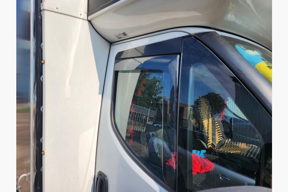 Iveco Daily 2014- In-channel window deflectors (smoke, 2 pcs, Cagatay) Photo 5
