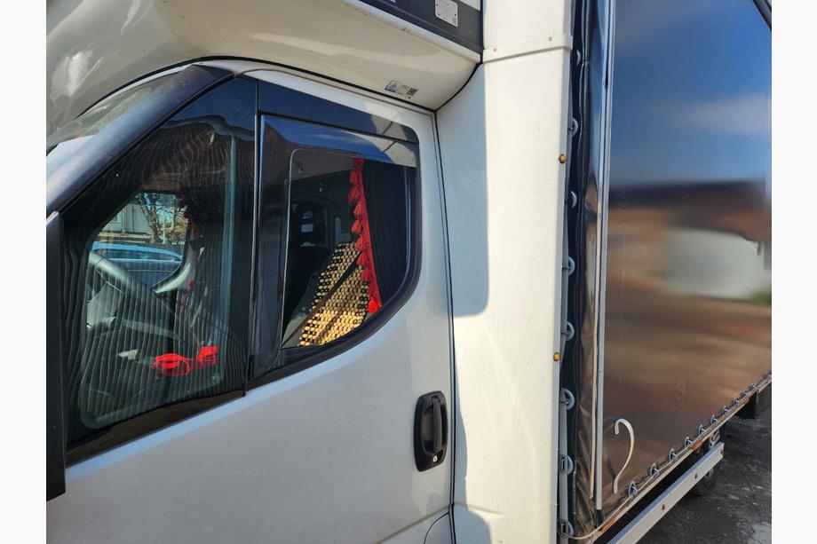Iveco Daily 2014- In-channel window deflectors (smoke, 2 pcs, Cagatay) Photo 2