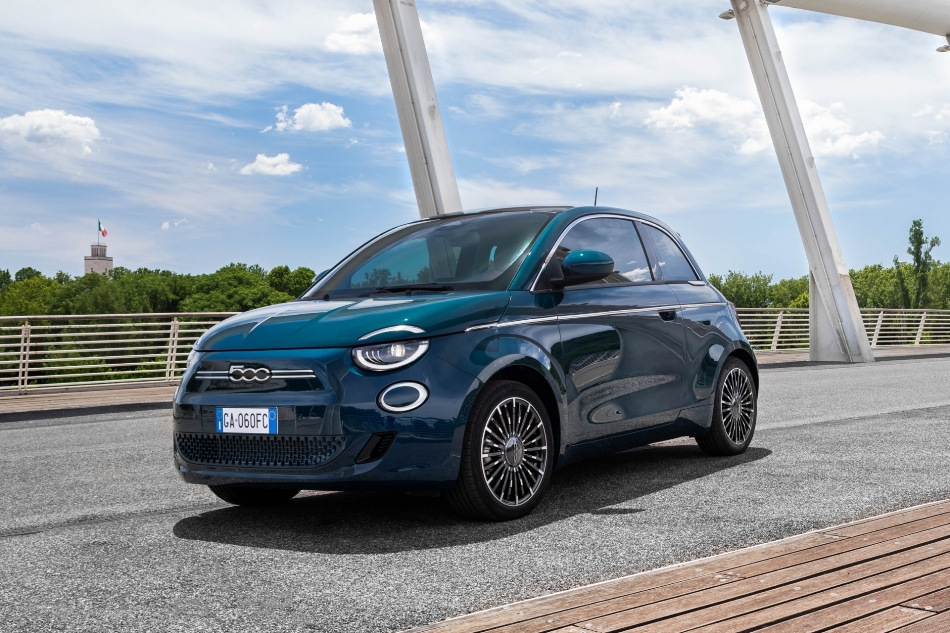 Fiat 500e review: stylish electric hatchback