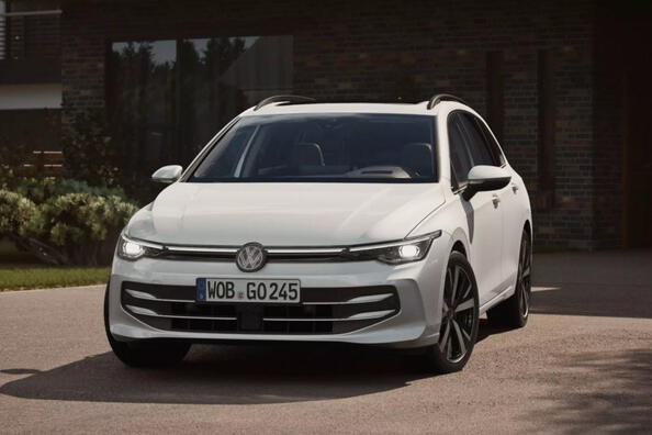 Review of the 2024 eighth generation Volkswagen Golf Variant