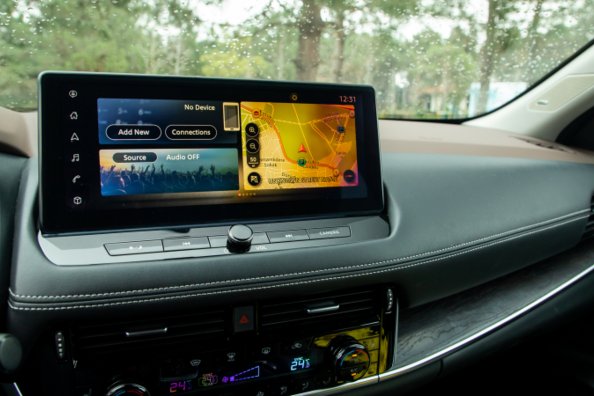 What is a car multimedia system?
