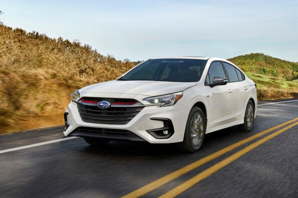 Subaru Legacy 2022: review of the updated VII generation sedan