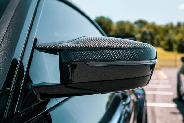 Mirror tuning: stylish and functional solutions for the car