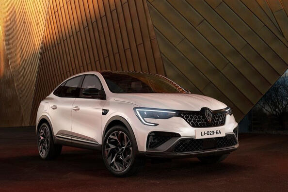 Review of the Renault Arkana 2023 facelift version
