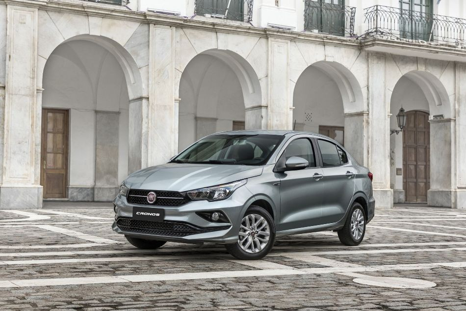 Fiat Cronos sedan review