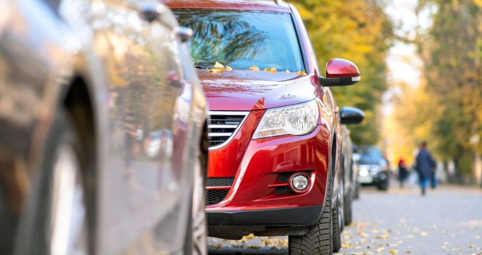 Car storage in the open air: is it dangerous?