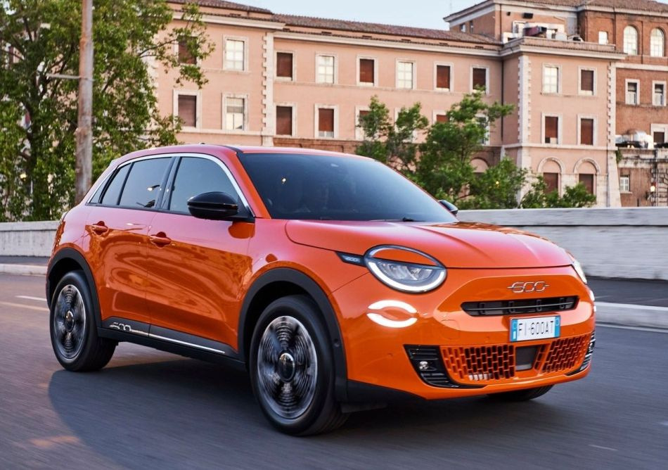 Fiat 600e review: compact electric car with Italian charm