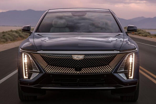 Cadillac Lyriq electric luxury crossover review