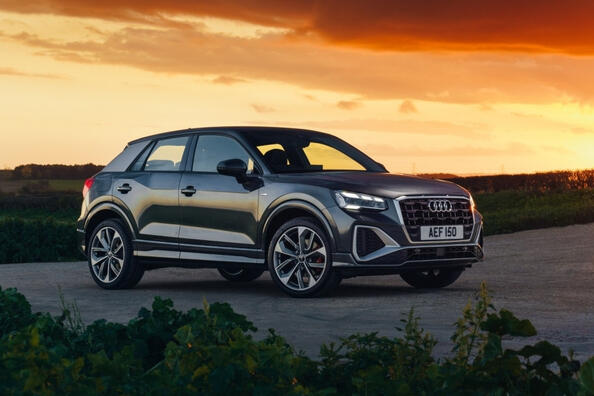 Review of the restyling Audi Q2 of the first generation