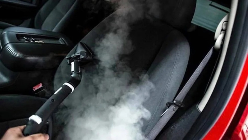 Ozonation of the car: elimination of unpleasant odors