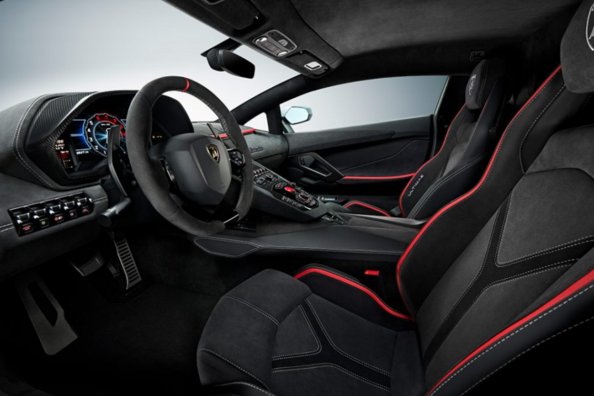 Alcantara in car tuning: options for use