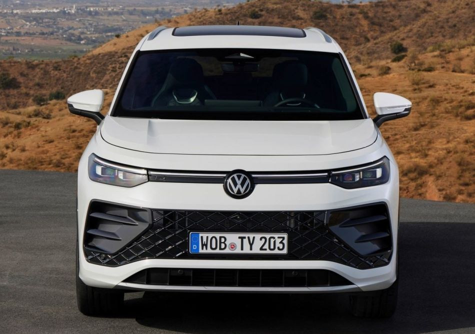 Review of the 2024 second-generation Volkswagen Tayron