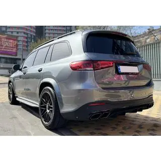 Rear diffuser with exhaust tips BlackEdition (GLS63 design)