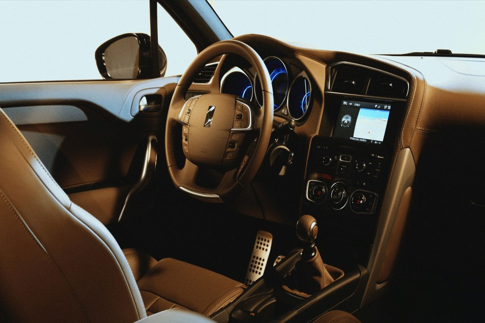 How to update the car interior with your own hands?