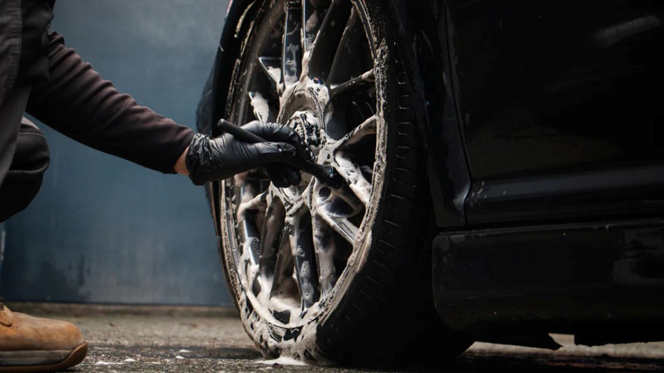 How to properly care for car wheels?