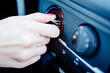 How to quickly warm up the interior of a car photo 1