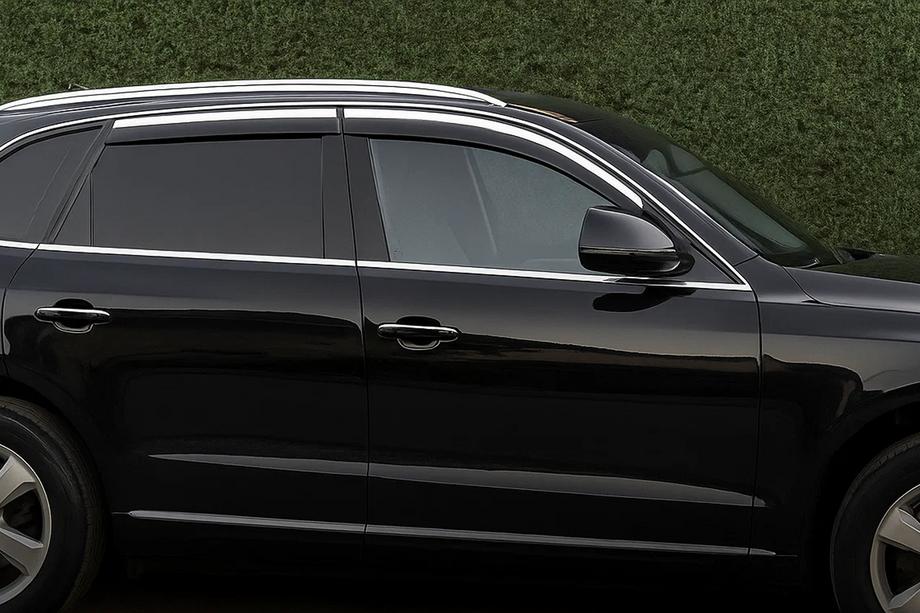 Audi Q5 2008-2017 Window Deflectors with Chrome Trim Niken Luxury (4 pcs) Image