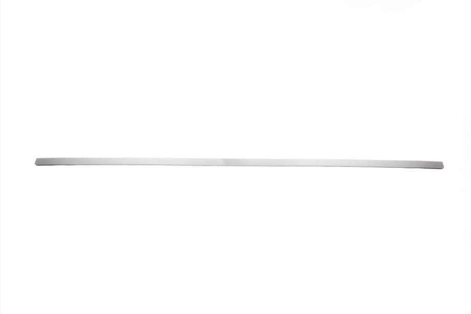 Range Rover III L322 2002-2012 Clearance Chrome Trim Above License Plate (Carmos Stainless Steel) Image