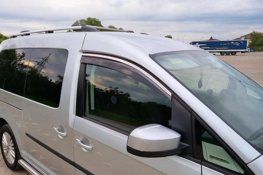 Volkswagen Caddy 2010-2015 Window Deflectors with Chrome Trim Niken Luxury (2 pcs) Image