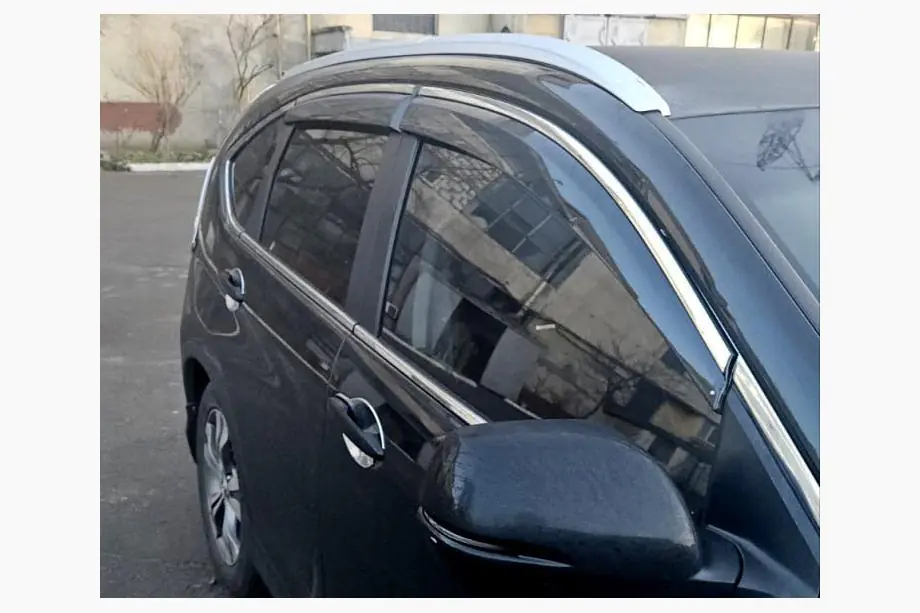 Honda CRV 2012-2016 Window Deflectors with Chrome Trim Niken Luxury (4 pcs) Image