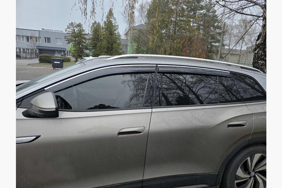 Volkswagen ID.6 2021- Window Deflectors with Chrome Trim Niken Luxury (4 pcs) Image
