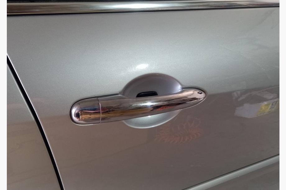 Renault Laguna 2007-2015 Chrome Door Handle Covers (4 pcs, Stainless Steel) OmsaLine - Italian Stainless Steel Image