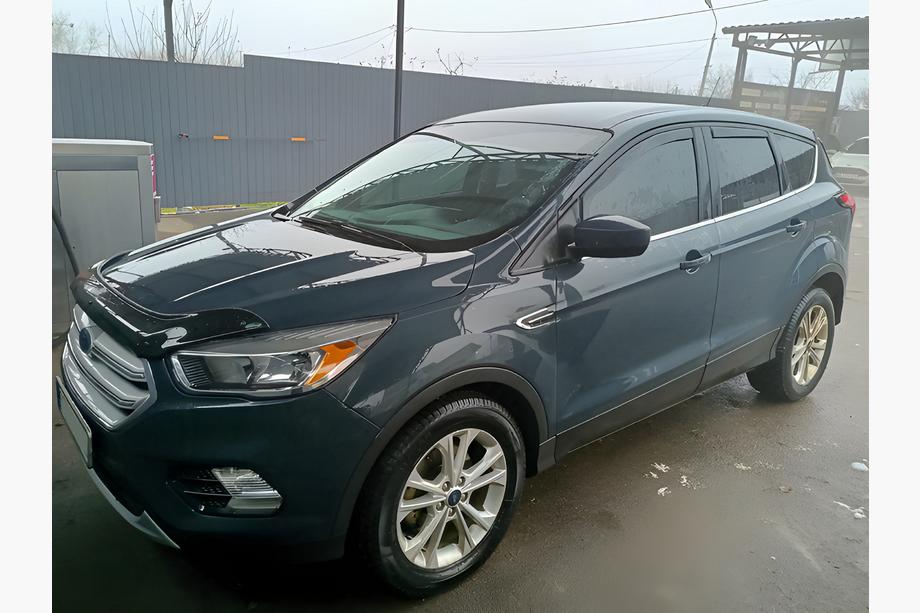 Ford Kuga/Escape 2013-2019 In-Channel Wind Deflectors Niken Luxury (4 pcs) Image