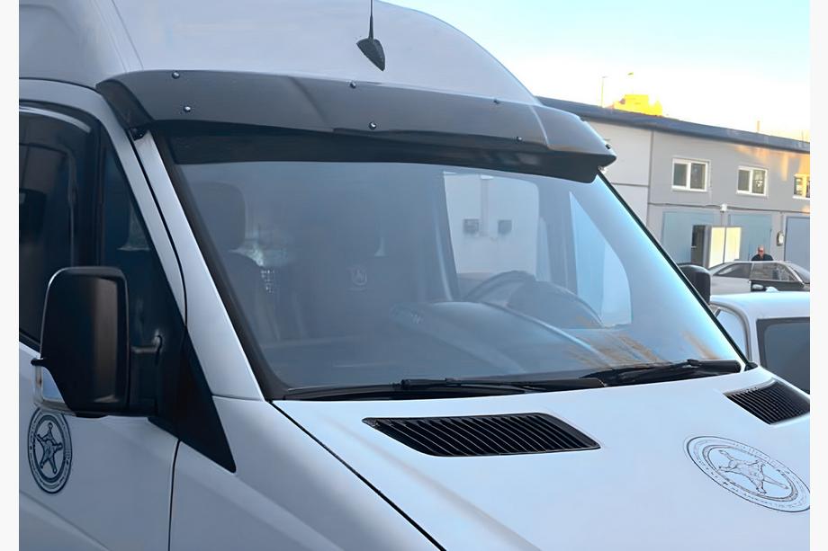 Mercedes Sprinter W906 2006–2018 Windshield visor V-3 (black gloss, 5mm) Photo 1