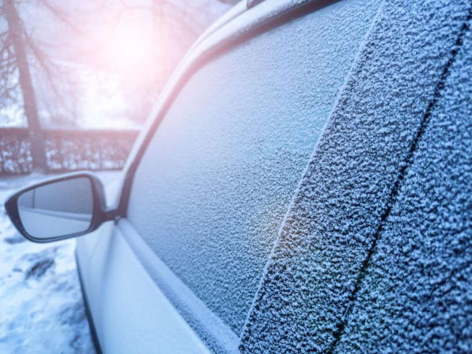 How to quickly warm up the car?
