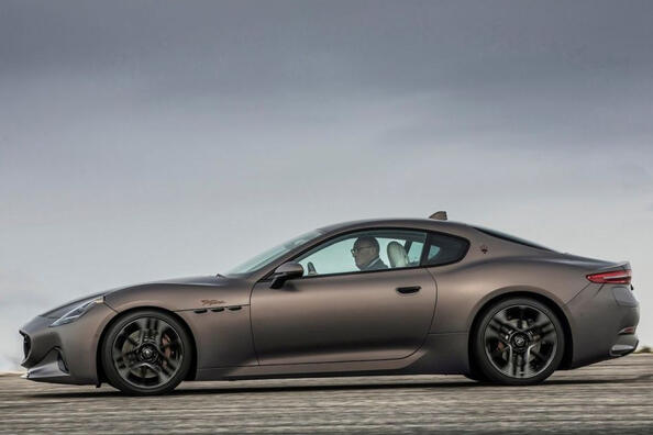 Maserati GranTurismo Folgore review: an electric triumph of Italian style Photo 3