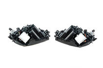 Toyota Land Cruiser 300 2021- Headlights photo 5