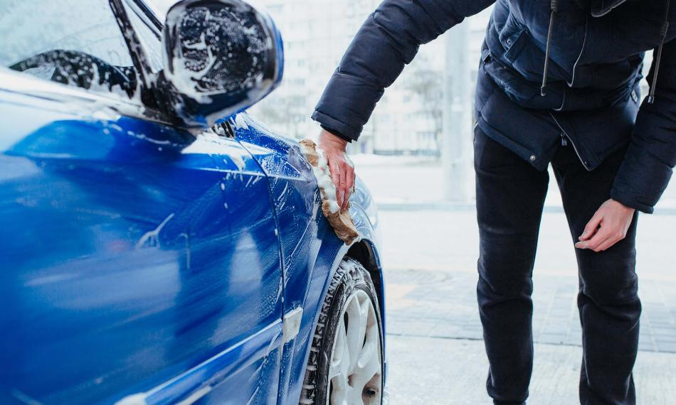 Do you need to wash your car in winter?