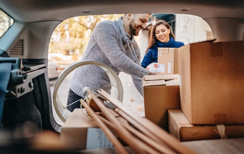 Tips for transporting fragile items in a car