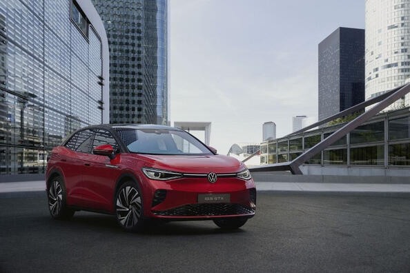 2024 Volkswagen ID.5 GTX Review: Powerful Electric Crossover Photo 1
