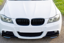 BMW 3 Series E90/E91 2005-2011 M-Look Kidney Grilles (2008-2011, Gloss Black) photo 1