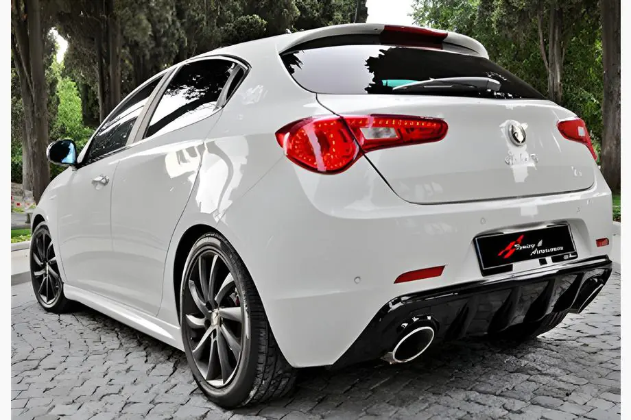 Alfa Romeo Giulietta 2010-2020 Rear Diffuser DPT V-1 (Gloss Black) Image