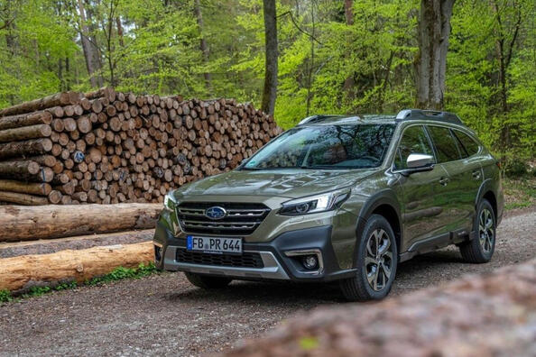Subaru Outback review: a reliable and functional crossover for any road Photo 4