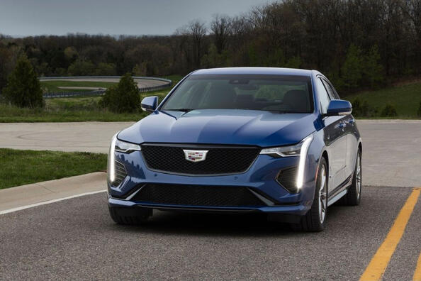 Cadillac CT4 premium sedan review
