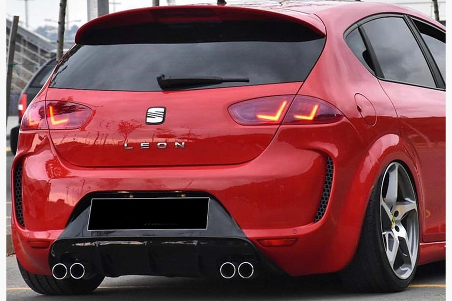 Seat Leon 2005-2012 Rear Diffuser DPT V-1 (2009-2012, Gloss Black) Image