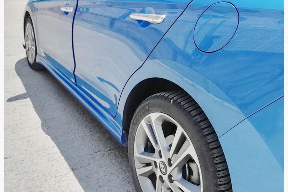Hyundai Elantra (AD) 2015-2020 Side Skirts DPT (Gloss Black) Image