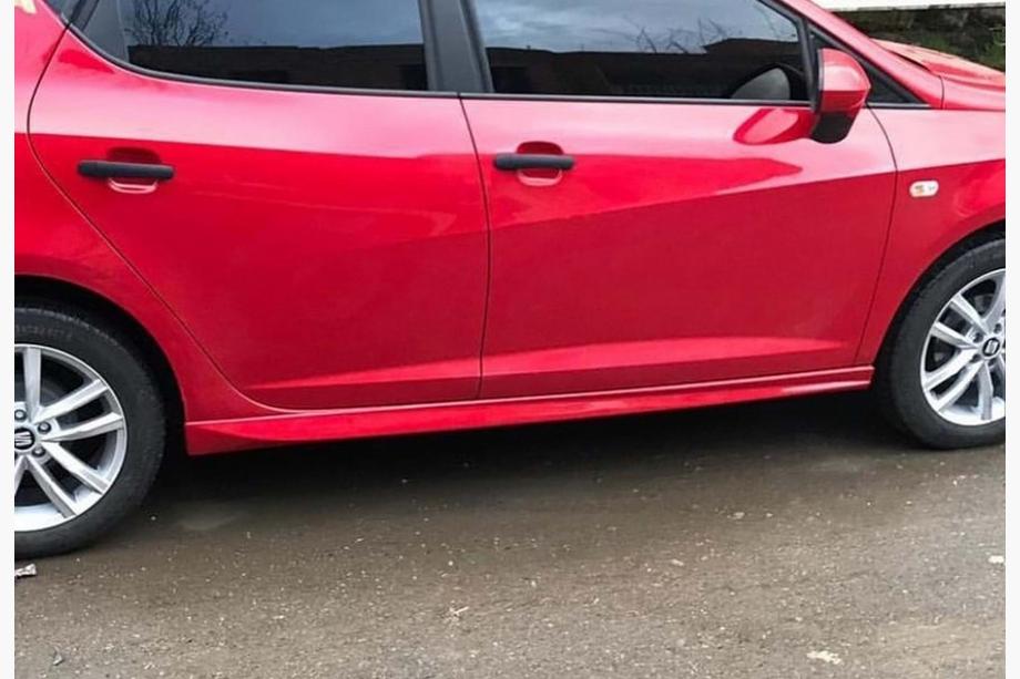 Seat Ibiza 2010-2017 Side Skirts DPT V-3 (Gloss Black) Image