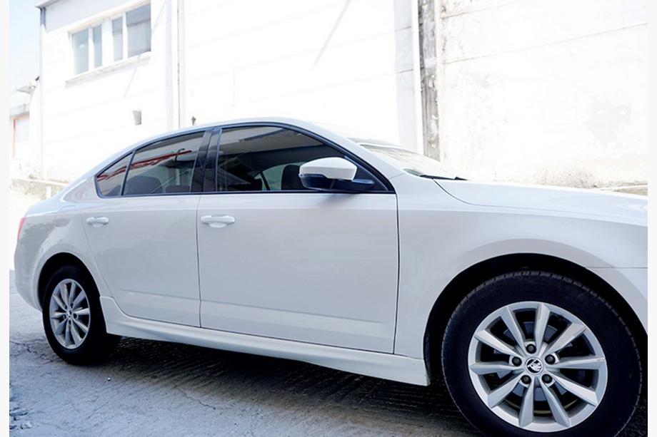 Skoda Octavia III A7 2013-2019 DPT Side Skirts (primed for painting) Photo 1