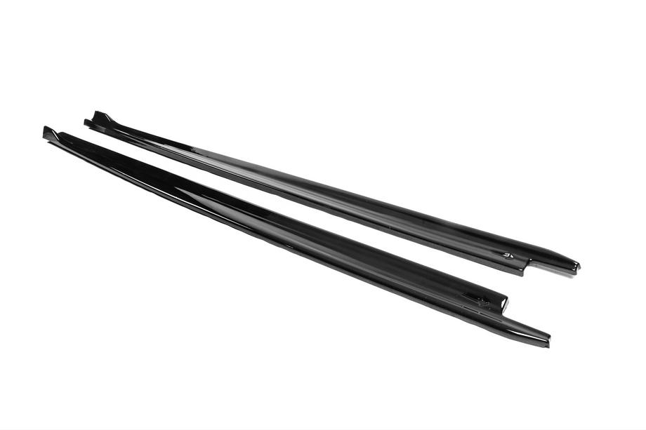 Skoda Octavia IV A8 2020- Side Skirts DPT (Gloss Black) Photo 2