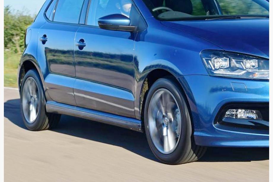 Volkswagen Polo 2010-2017 Side Skirts DPT V-3 (Gloss Black) Photo 3