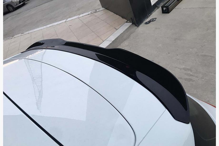 Renault Clio V 2019- DPT V-1 Spoiler (Gloss Black) Image