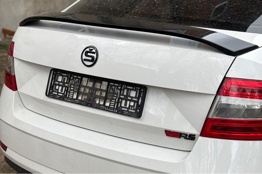 Skoda Octavia III A7 2013-2019 Spoiler DPT V-5 (Gloss Black) Photo 1