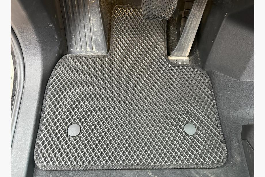 BMW iX (I20) 2022- EVA Floor Mats V-2 (Black) Image