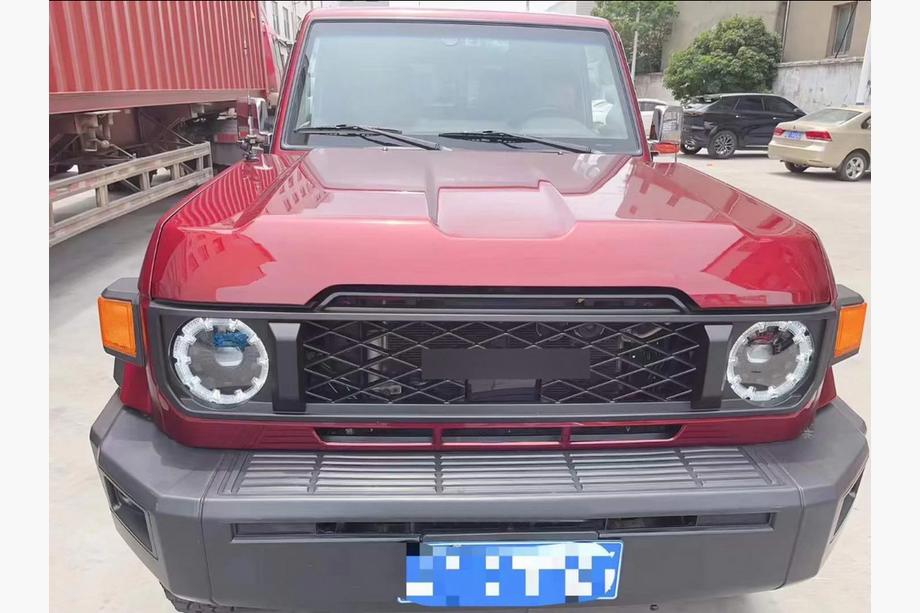 Toyota Land Cruiser 70 1984- 2024 Facelift Kit Photo 7